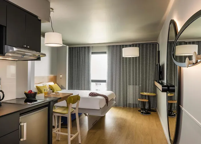 Aparthotel Adagio access Colombes La Défense