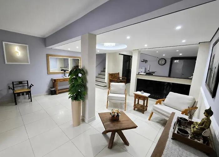 Hotel Colonial Pôrto Ferreira