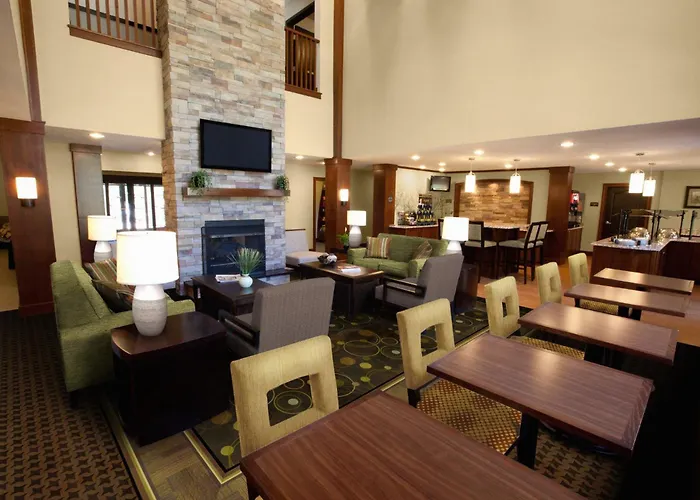 Staybridge Suites St Louis - Westport By Ihg Maryland Heights