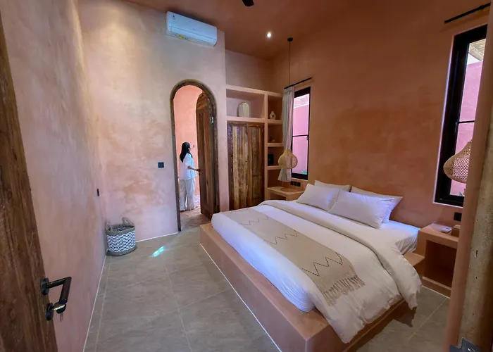 Hotels in Kuta (Lombok)