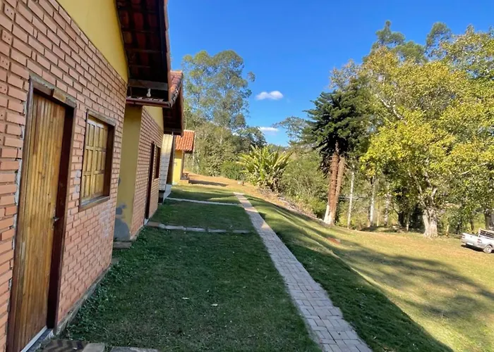 Pousada Fazenda e Pesqueiro Chalé da serra