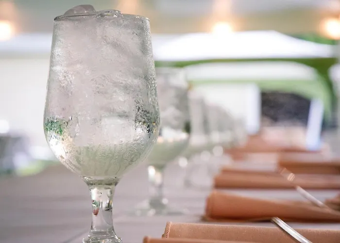 Holiday Inn Express & Suites - St Peters By Ihg Saint Peters