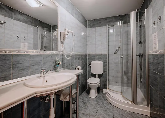 Emerald Boutique Hotel
