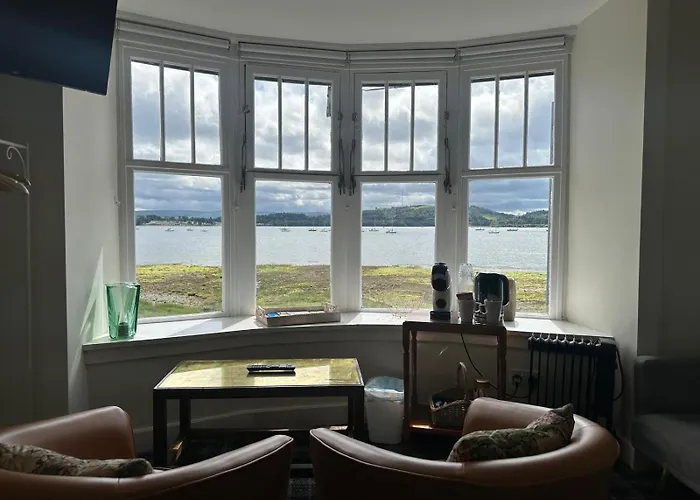 Rhu Hotels