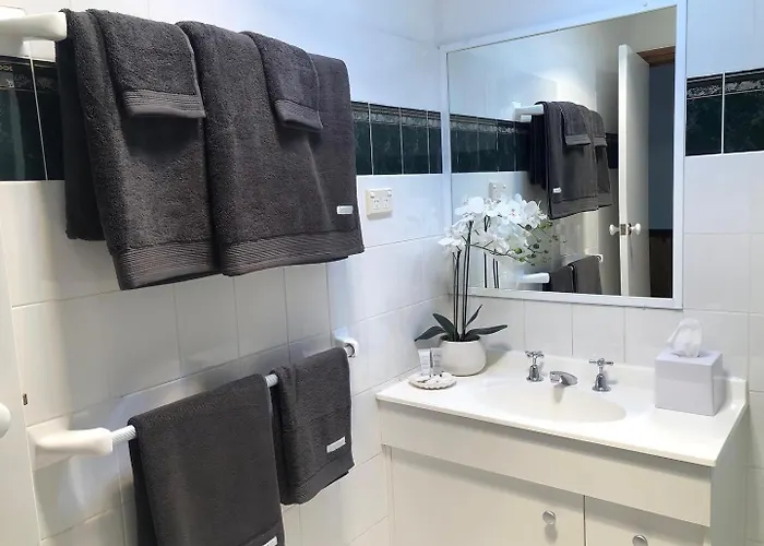 Black Range Lodge, Tumbarumba - Queen Room