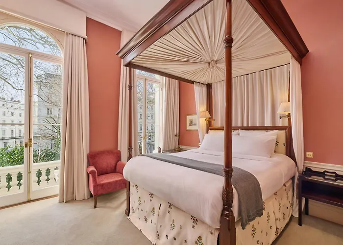 Hotel Roseate House London