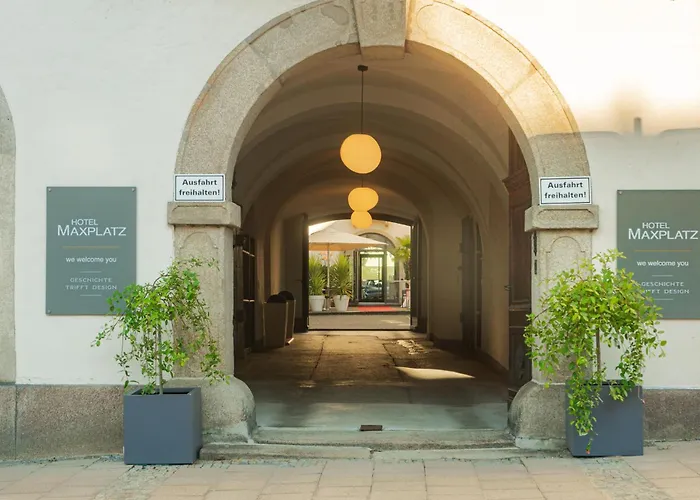 Hotel Maxplatz Hof 