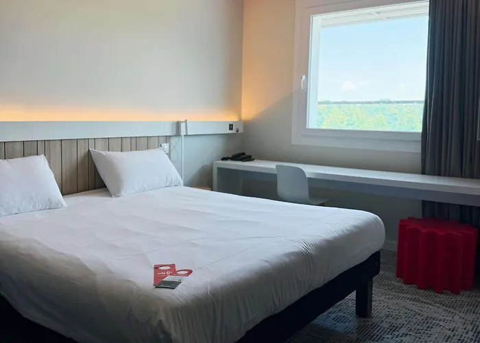 Hotel ibis Luxembourg Aeroport à Niederanven