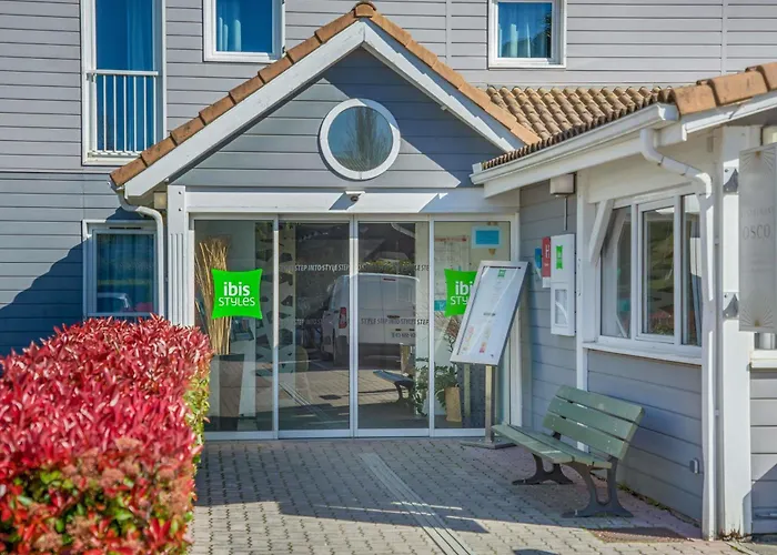 Hotel ibis Styles Aubagne Gémenos