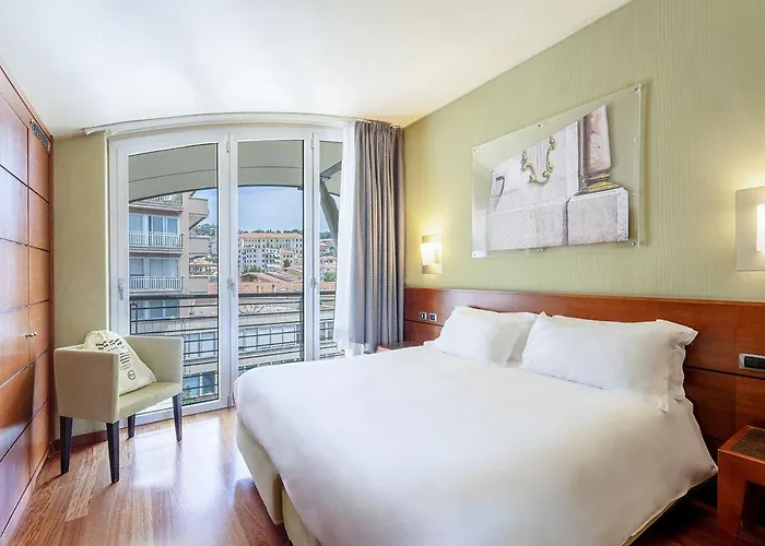 B&B Hotel Imperia Rossini Al Teatro
