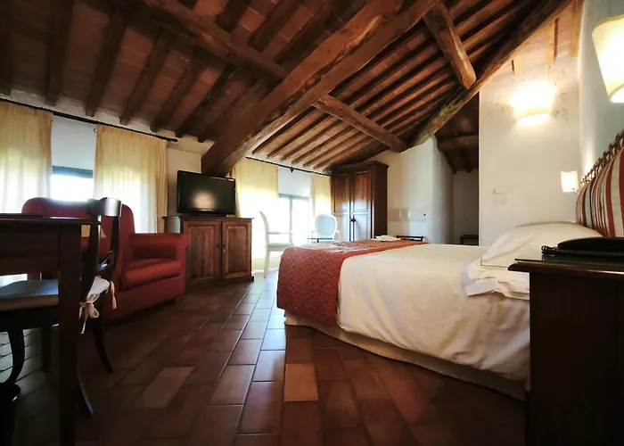 Castelnuovo Berardenga Hotels