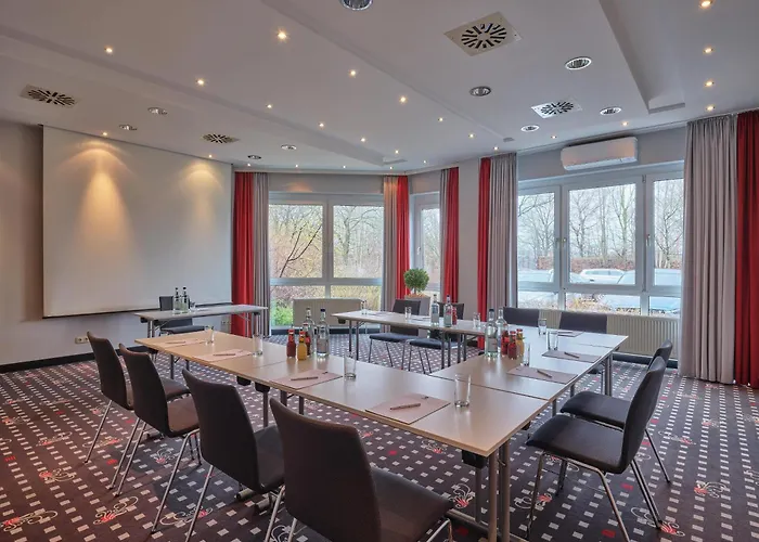 Neumuenster Hotels