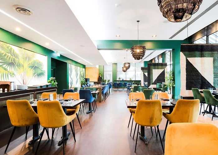 Glen Waverley Hotels