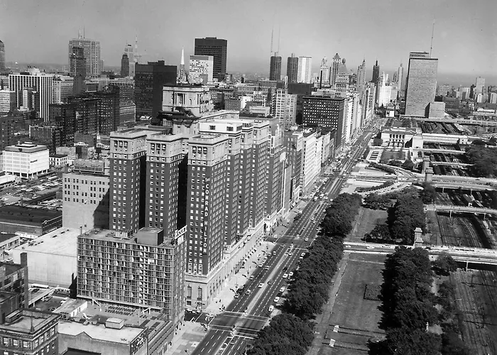 Hilton Chicago Hotel