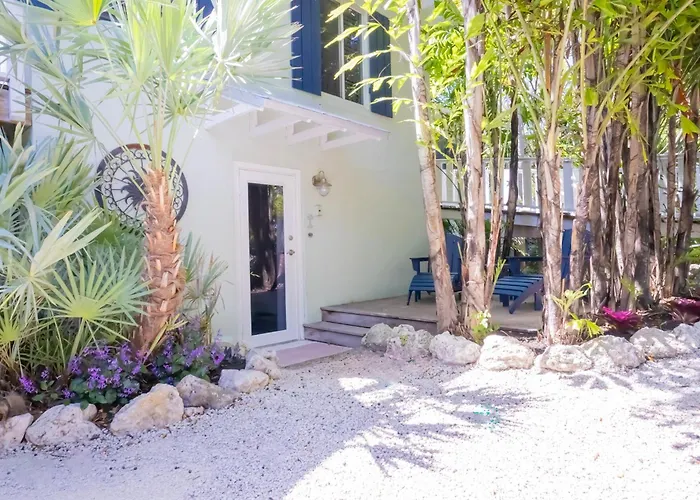 Coconut Palm Inn Tavernier