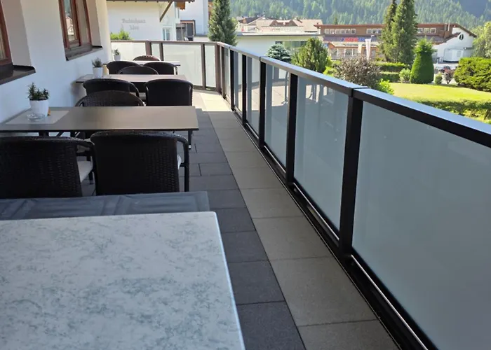 Hotels in Jerzens