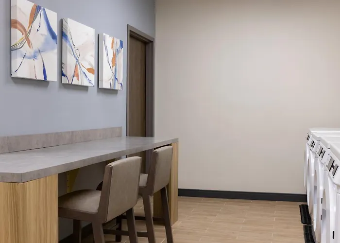 Miami Lakes Hotels
