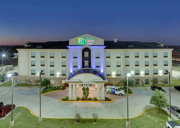 Holiday Inn Express & Suites - Denton North By Ihg