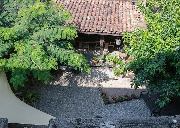 La Maison au Puits