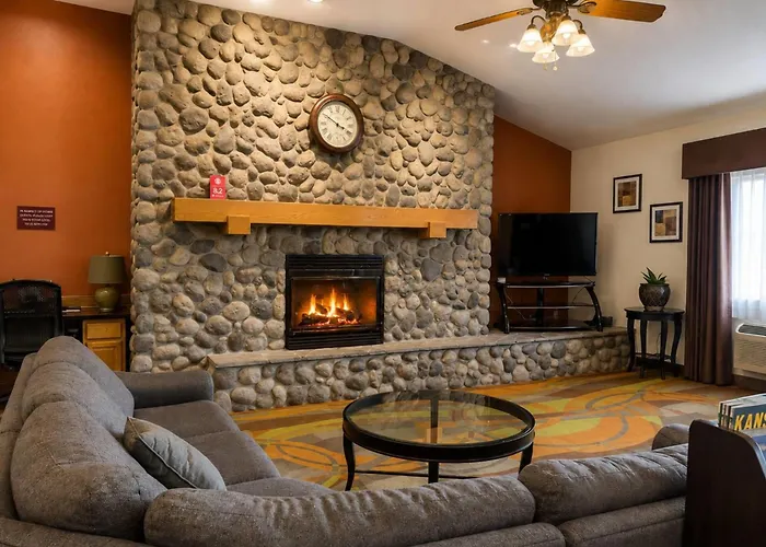 Ramada By Wyndham Platte City Kci Airport
