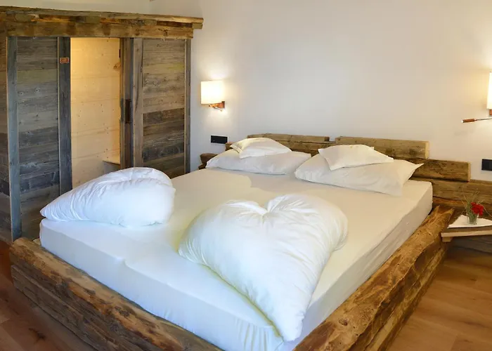 Hotel Kirchenwirt Dobbiaco