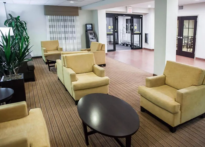 Sleep Inn & Suites Indoor Waterpark Liberty