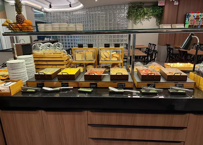 Mogano Business Hotel- Eletroposto Chapecó