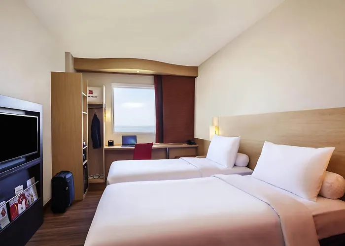 Ibis Manado City Center Boulevard