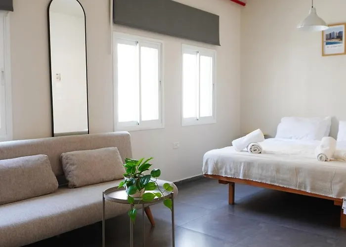 Rena'S House Smart Hotel Tel Aviv-Jaffa