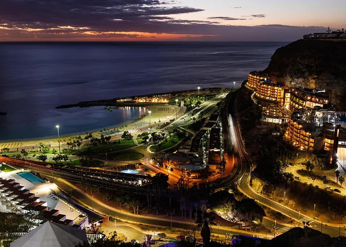 Hoteles en Amadores