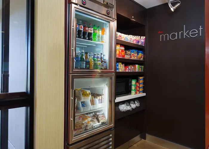 Courtyard By Marriott Roseville