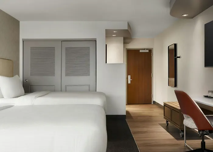 Courtyard By Marriott Columbia