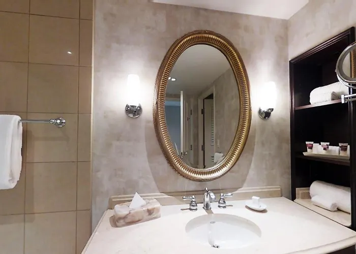 Caesars New Orleans, A Caesars Destination Hotel