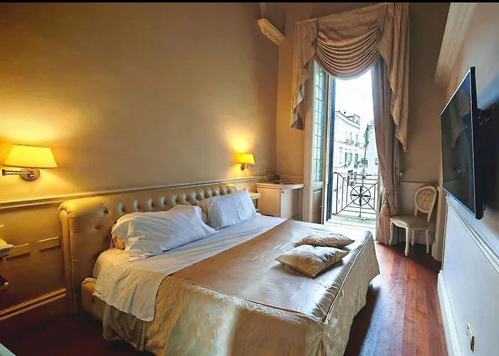 Suite Hotel Santa Chiara