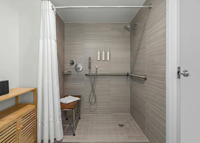 Franklin Marriott Cool Springs Hotel