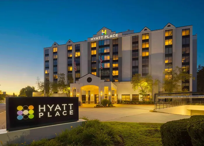 Hyatt Place Boston - Medford