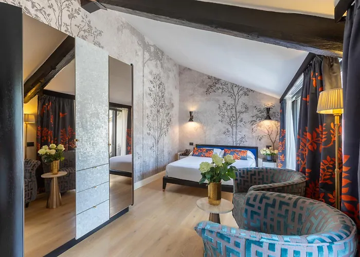 Roma Luxus Hotel