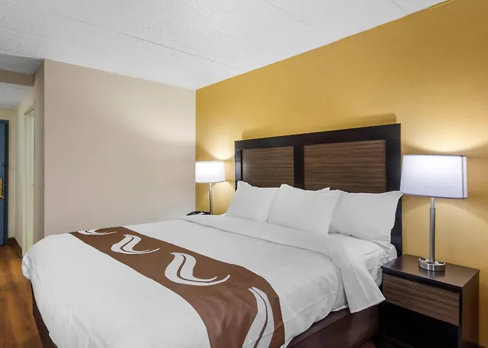 Ruther Glen Hotels