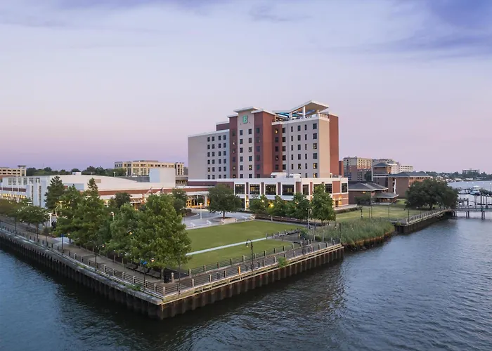 Embassy Suites By Hilton Wilmington Riverfront