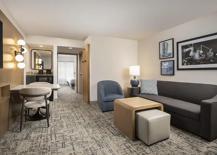 Embassy Suites Nashville - At Vanderbilt