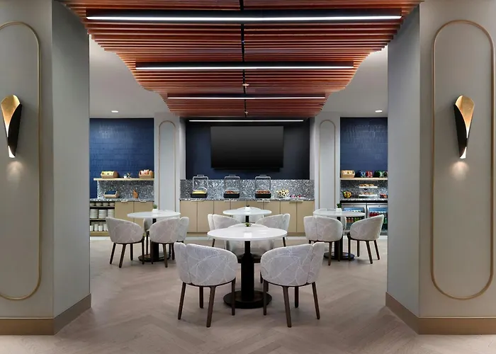 Renaissance Charlotte Southpark Hotel