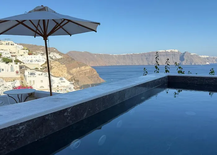 Chelidonia Luxury Suites
