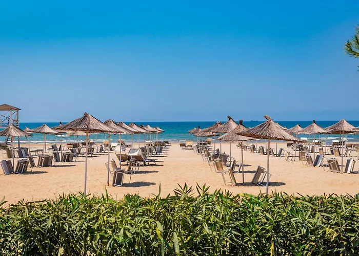 Hotel Sol By Melia Tropikal Durrës