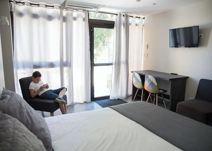 Appart-hôtel Chanzy / Angoulême
