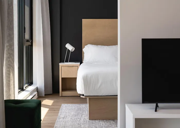 Griffintown Hotel Montreal