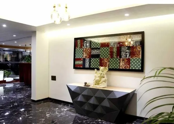 Hotel Chitra Executive