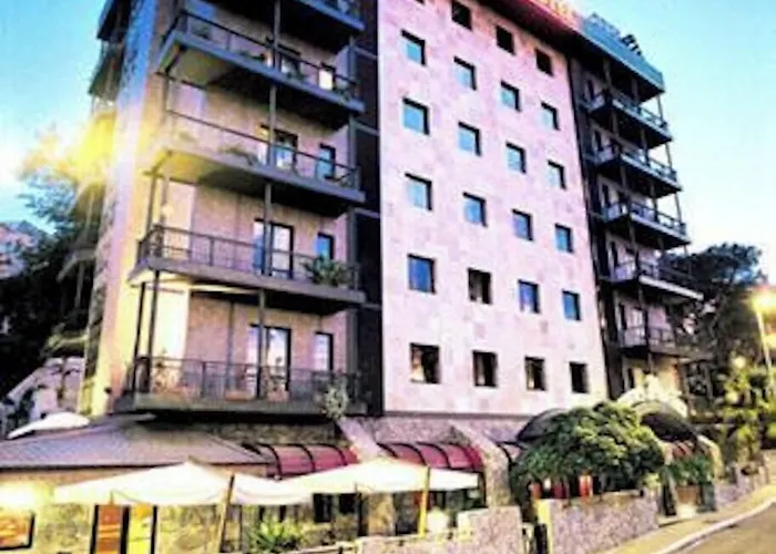 Grand Hotel Colony