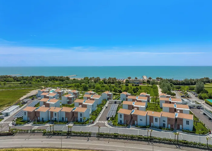 Pareus Beach Resort