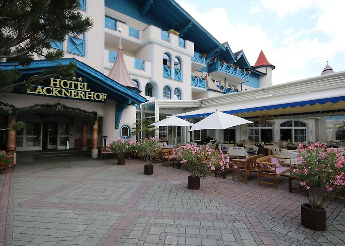 Schlosshotel Lacknerhof