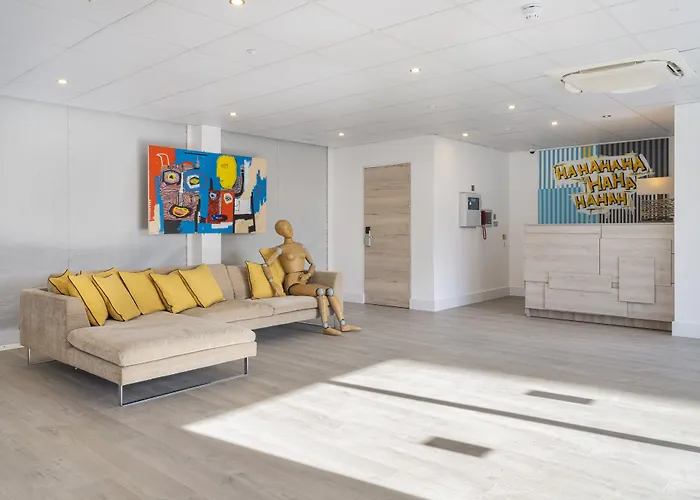 Q Square By Supercity Aparthotels Hove